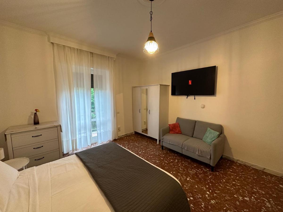 Galleria Frascati Rooms&Apartment Esterno foto