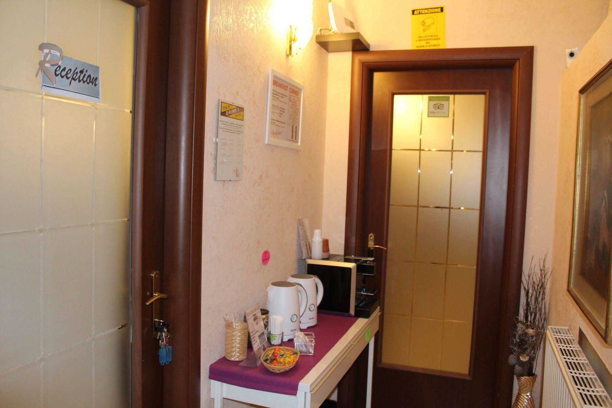 Galleria Frascati Rooms&Apartment Esterno foto